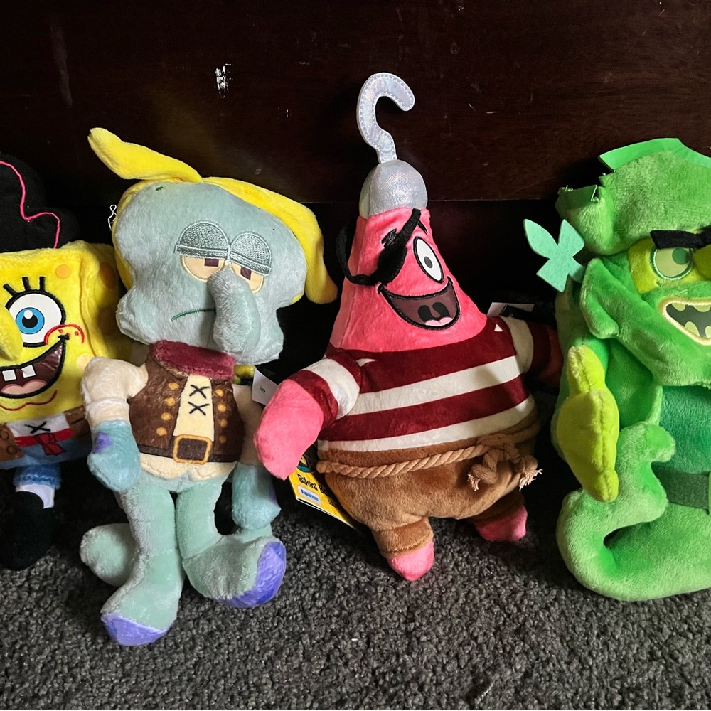 SpongeBob SquarePants Bikini Bottom Glow Pals Full Toy Collection NWT